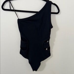 Abercrombie & Fitch Black One-Shoulder Bodysuit